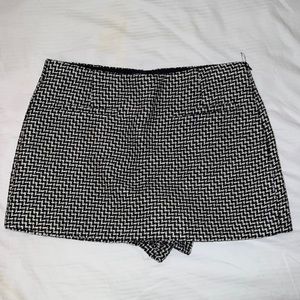 Zara printed skort